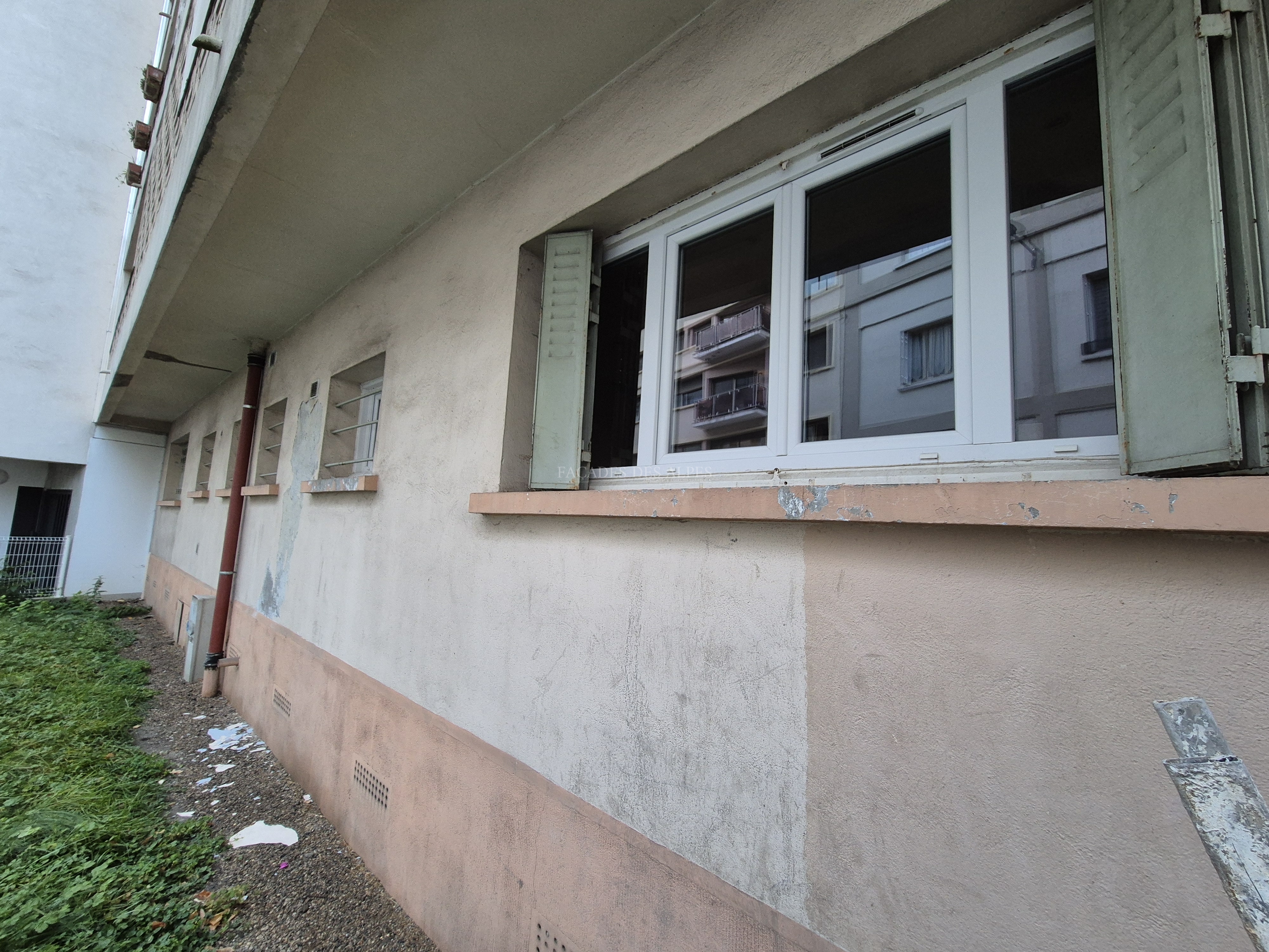Peintre façades d'une maison à Grenoble, 38000, Isère