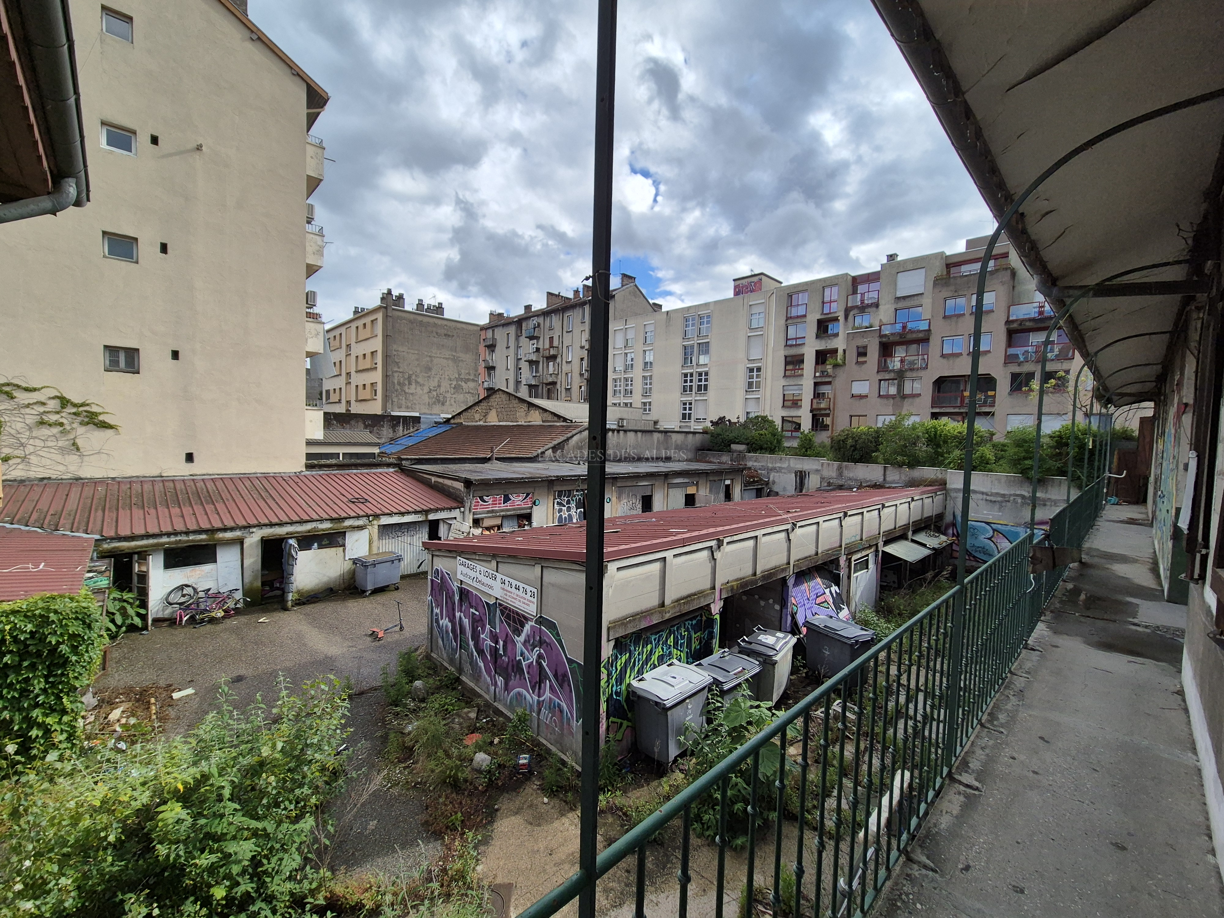 Façadier d'une maison à Meylan, 38240, Isère